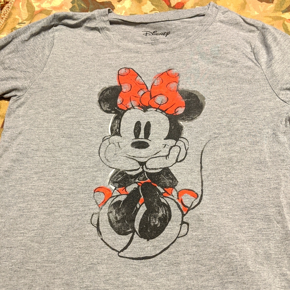 Women's Minnie Mouse T-shirt